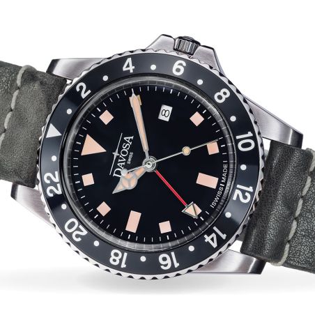 Montre Davosa Vintage Diver GMT 162.500.55