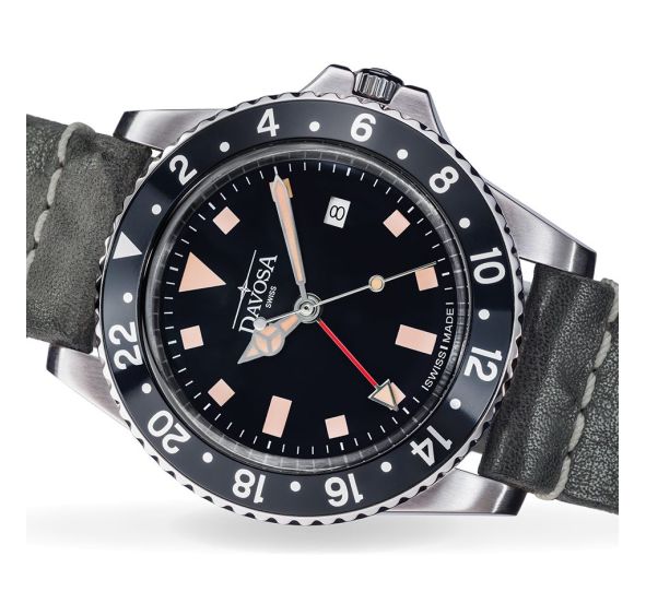 Montre Davosa Vintage Diver GMT 162.500.55