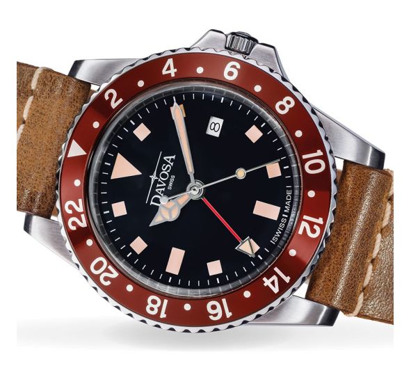 Montre Davosa Vintage Diver GMT 162.500.65