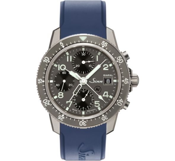 Traditional Pilot Chronograph 103 Ti DIAPAL Silicone Strap - Sinn 