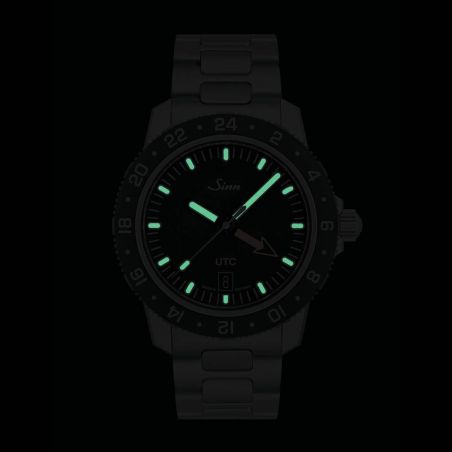 Sporty Watch 105 St Sa UTC Silicon Strap - Sinn