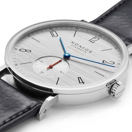 Montre Nomos Tangente Neomatik 39 Silvercut Leather