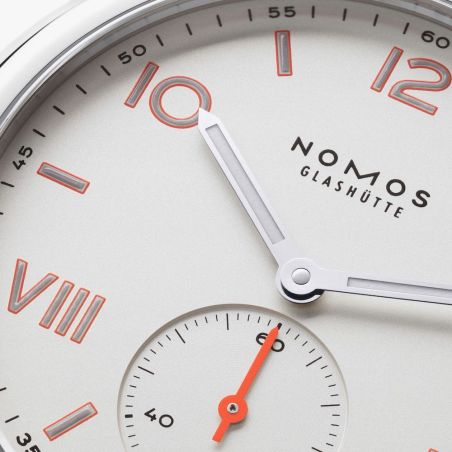 Club Campus Leather - Nomos