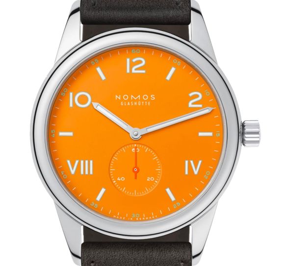 Club Campus 38 Future Orange Leather - Nomos 