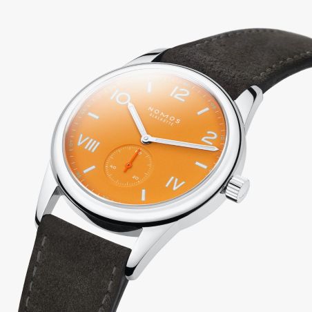 Club Campus 38 Future Orange Leather - Nomos 