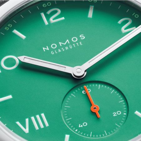 Montre Nomos Club Campus Electric Green Sport