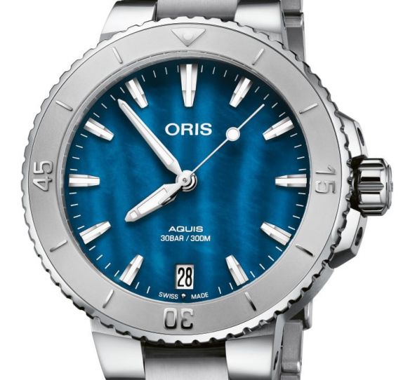 Aquis Date 36,5mm Blue - Oris 