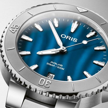 Aquis Date 36,5mm Blue - Oris 