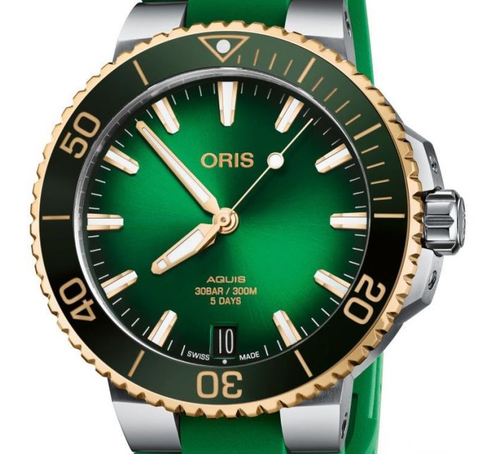 Aquis Date 41,5mm Calibre 400 Green Gold Rubber - Oris 