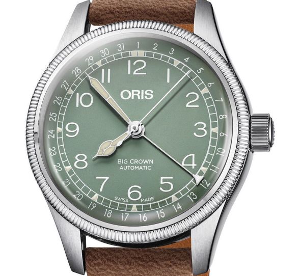 Big Crown Pointer Date 36mm Green/Light Brown Leather - Oris 