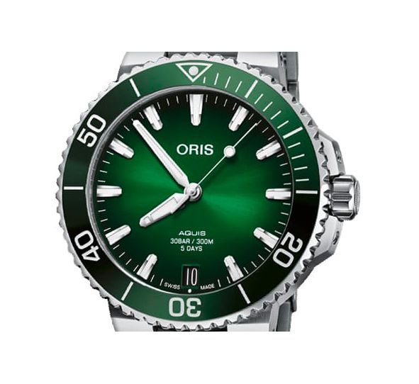 Aquis Date 41,5mm Calibre 400 Green Steel - Oris 