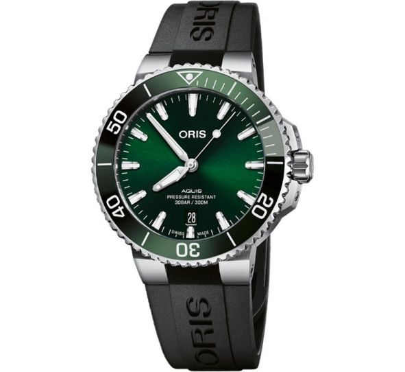 Aquis Date 41,5mm Green/Rubber - Oris 