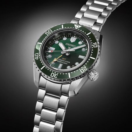 Montre Seiko PROSPEX Diver's 200M GMT SPB381