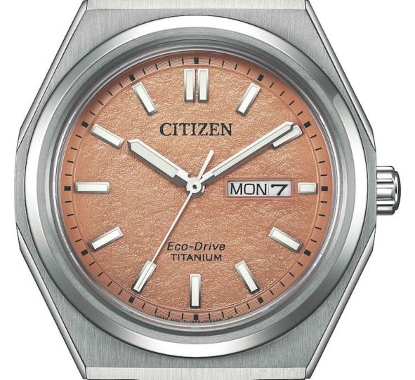 Montre Citizen Super Titanium Date Eco-Drive AW0130-85Z