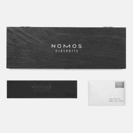 Club Campus 38 Leather - Nomos