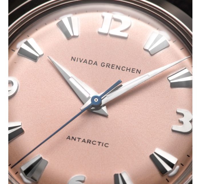 Montre Nivada Grenchen Antarctic 35mm Salmon 35018M