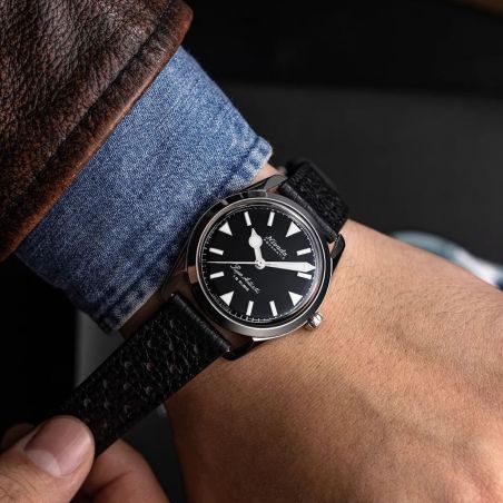 Montre Nivada Grenchen Super Antarctic 35mm Black 35014M