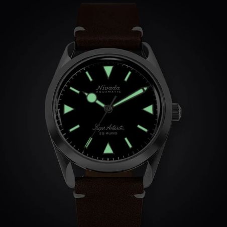 Montre Nivada Grenchen Super Antarctic 35mm Black 35014M