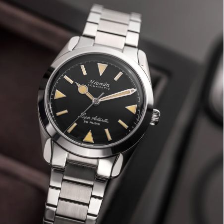 Montre Nivada Grenchen Super Antarctic Yellow 32024A