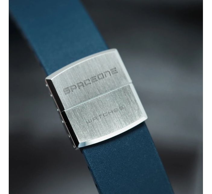 Bracelet Spaceone Blue Rubber by Delugs