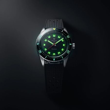 Montre Nivada Grenchen Antarctic Diver Aquamar Black 32068A