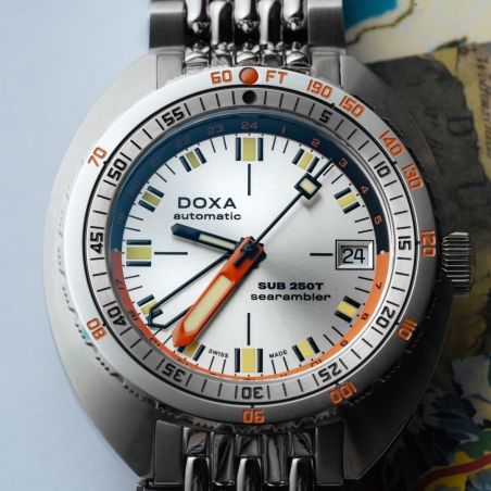 Montre Doxa SUB 250T GMT Searambler