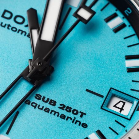 Montre Doxa SUB 250T GMT Aquamarine
