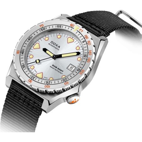 Montre Doxa SUB 600T Searambler