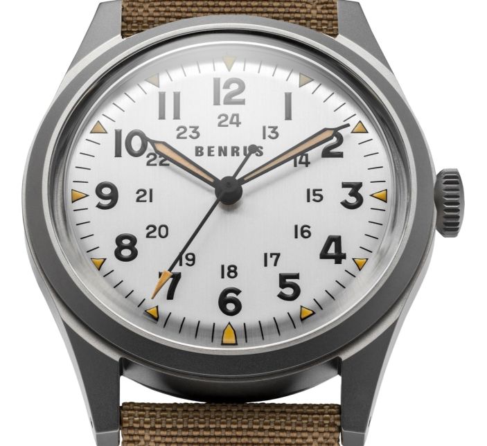 Montre Benrus DTU Shield