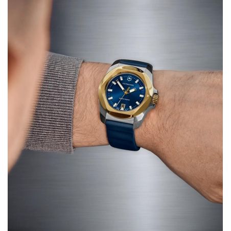 Montre Victorinox I.N.O.X. Quartz 242088