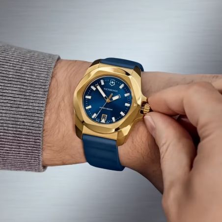 Montre Victorinox I.N.O.X. Quartz 242090