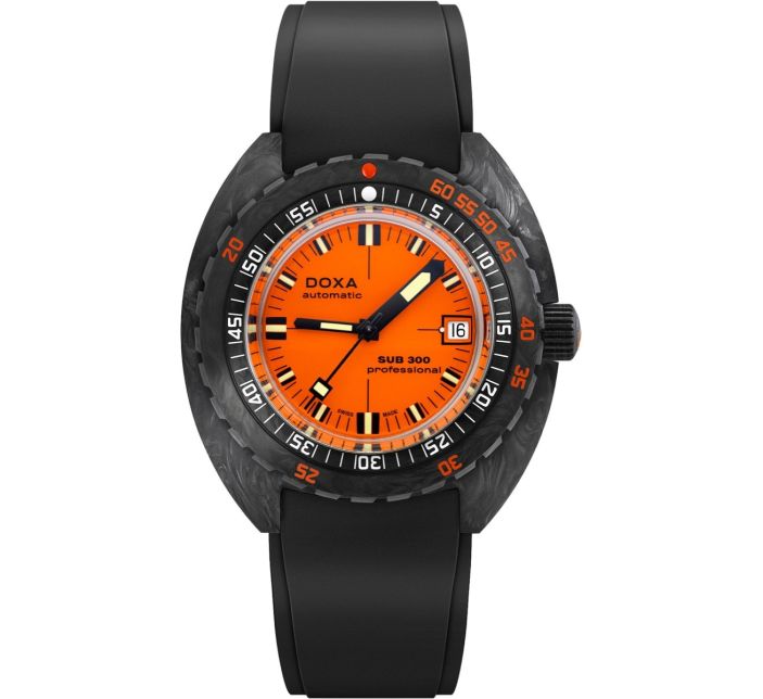 Montre Doxa SUB 300 Carbon Professional
