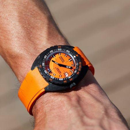 Montre Doxa SUB 300 Carbon Professional
