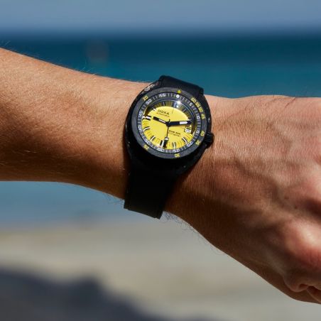 Montre Doxa SUB 300 Carbon Divingstar