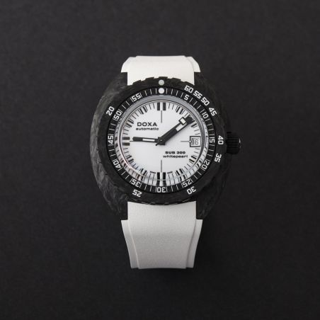 Montre Doxa SUB 300 Carbon Whitepearl
