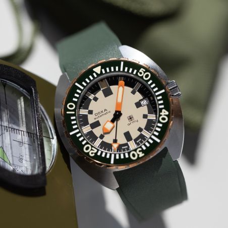Montre Doxa Army Green Bronze