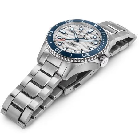 Montre Hamilton Khaki Navy Scuba Auto 40mm H82425110