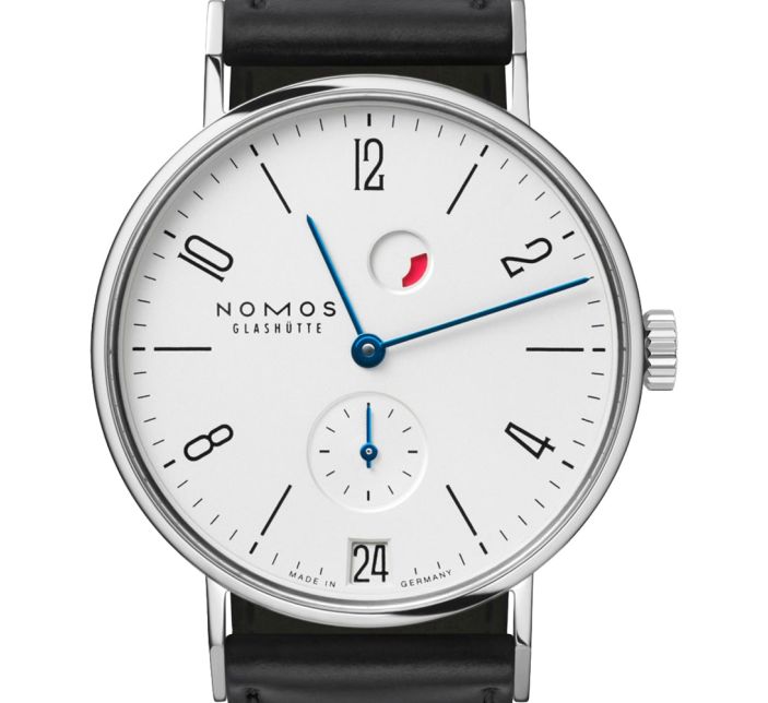 Montre Nomos Tangente Date Réserve de Marche