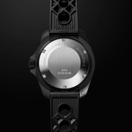 Montre HGP Diver 200M Night Diver PVD