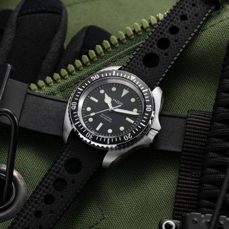 Montre HGP Diver 200M Mecaquartz