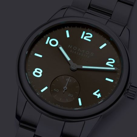 Montre Nomos Club Sport Neomatik 34 Gold 755