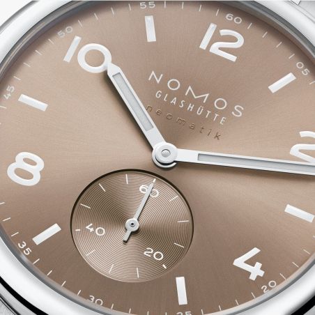 Montre Nomos Club Sport Neomatik 39 Ember 761