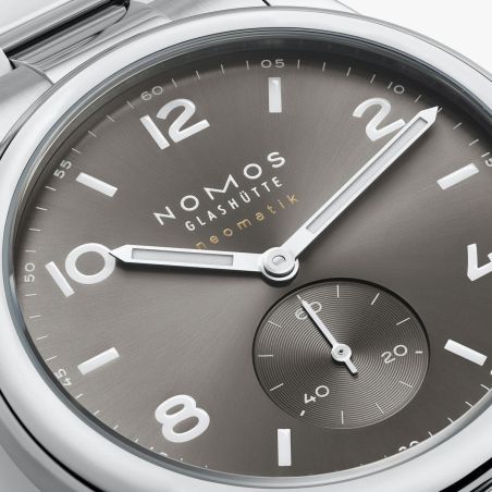 Montre Nomos Club Sport Neomatik 39 Smoke 763