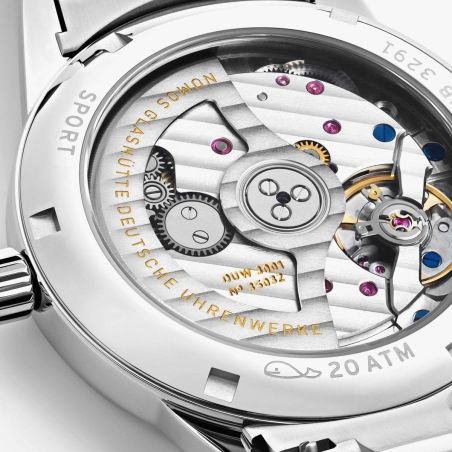 Montre Nomos Club Sport Neomatik Polar 750