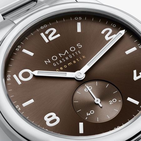 Montre Nomos Club Sport Neomatik 39 Tabac 760