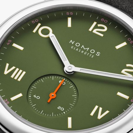 Montre Nomos Club Campus Olive 707