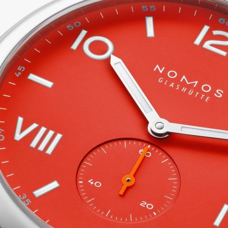 Montre Nomos Club Campus 38 Nonstop Red 723.GB
