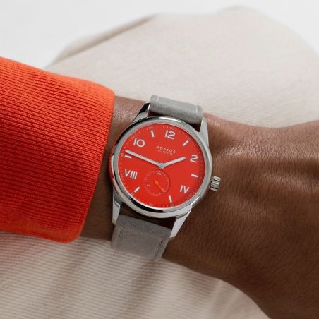 Montre Nomos Club Campus 38 Nonstop Red 723.GB