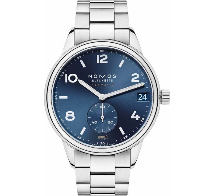 Montre Nomos Club Neomatik 42 Date Bleu Club Sport