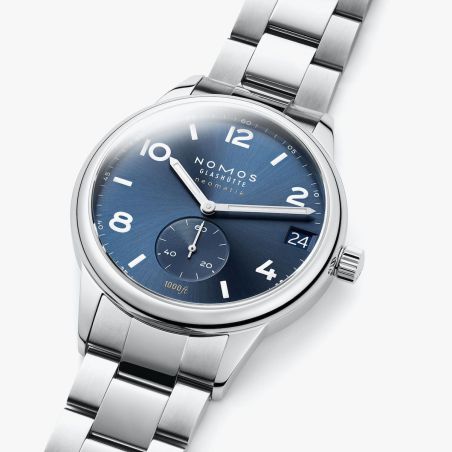 Montre Nomos Club Sport Neomatik 42 Date Bleu 782
